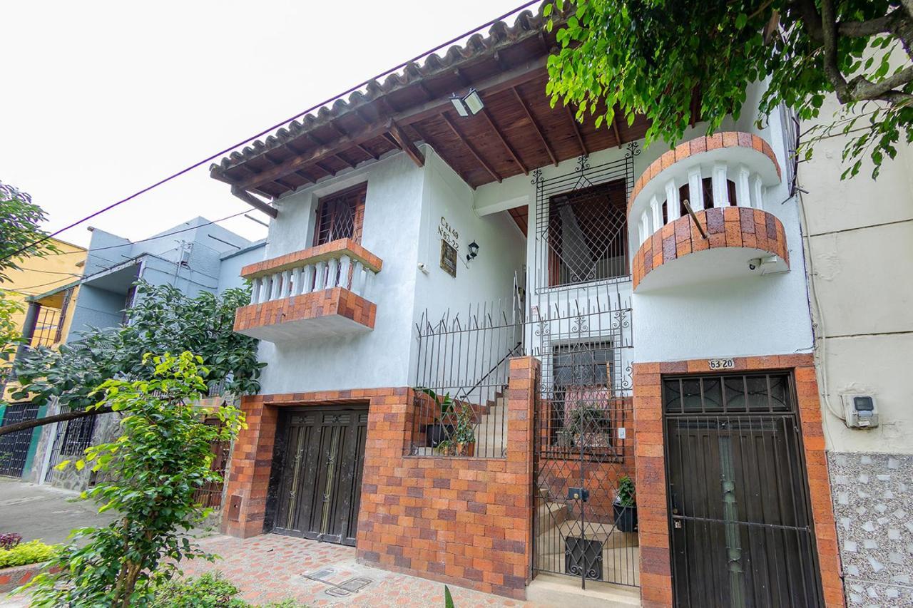 Ayenda Sarayu House Hotel Medellin Exterior photo